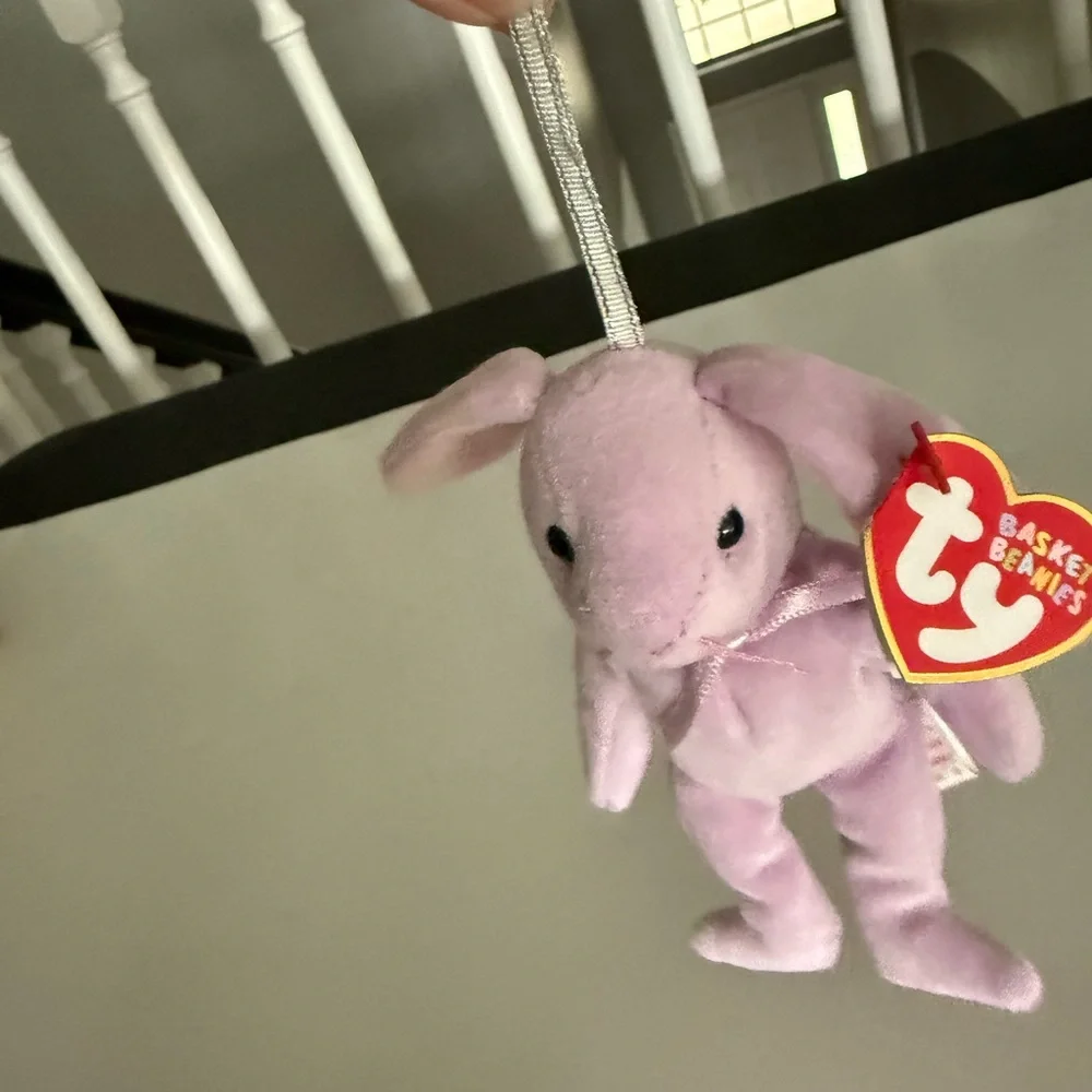 2001 Floppity the Rabbit BASKET Beanie Baby